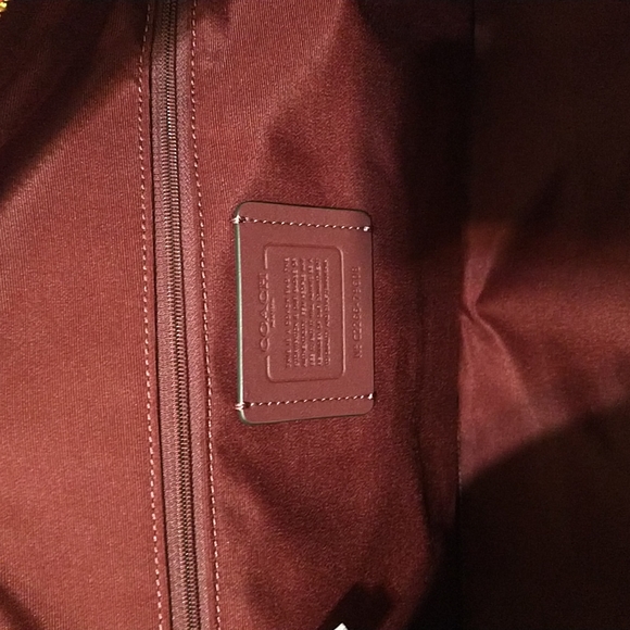 🆕 COACH Gorgeous Leather Tote - Picture 6 of 16